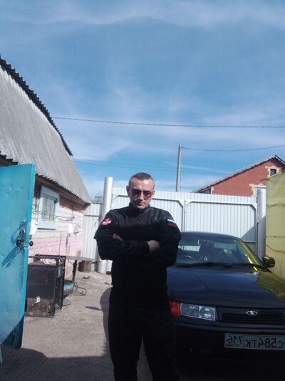  ,   Albert, 41 ,   ,   