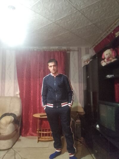  ,   Oleg, 36 ,   ,   , c 