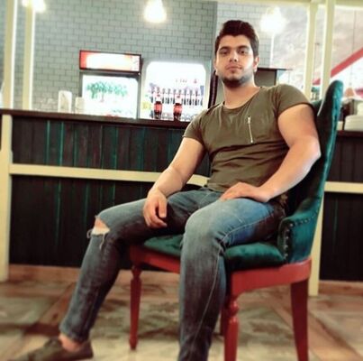  ,   Amirmohamad, 30 ,   ,   