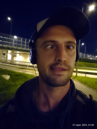  ,   Artur, 34 ,   ,   , c 