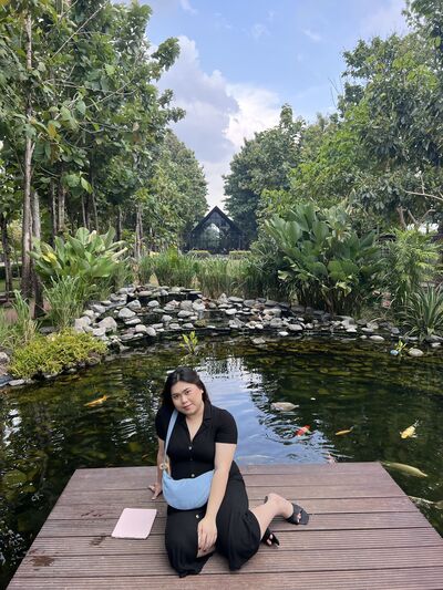 ,   Levina, 27 ,     , c 