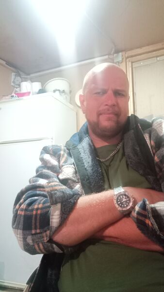  ,   Tony, 36 ,   ,   , c , 