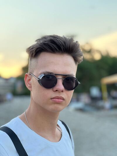  ,   , 22 ,   ,   