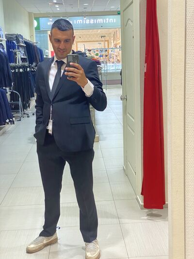  ,   Daniel, 33 ,   ,   