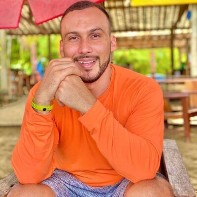  ,   Santos, 43 ,   ,   