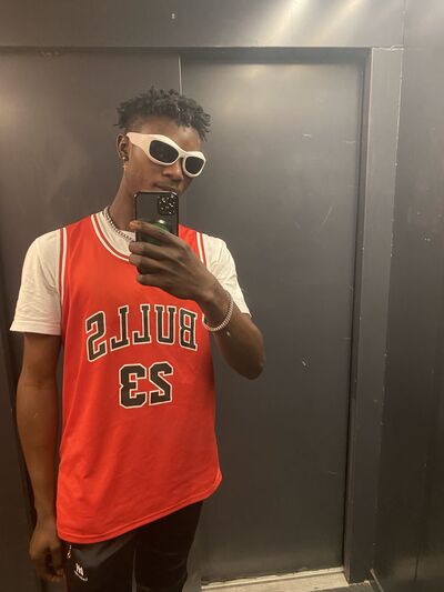  ,   Wagzzy, 29 ,   ,   , c 