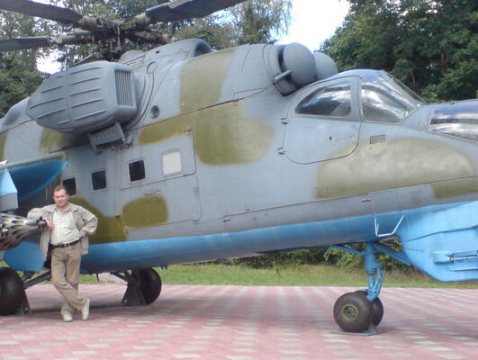  ,   Mikhail, 53 ,   c 