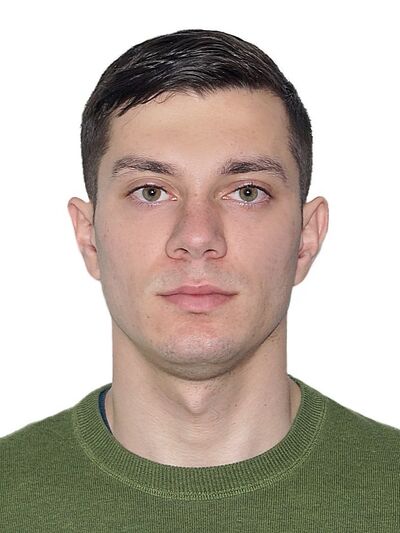  ,   Vlad, 31 ,   