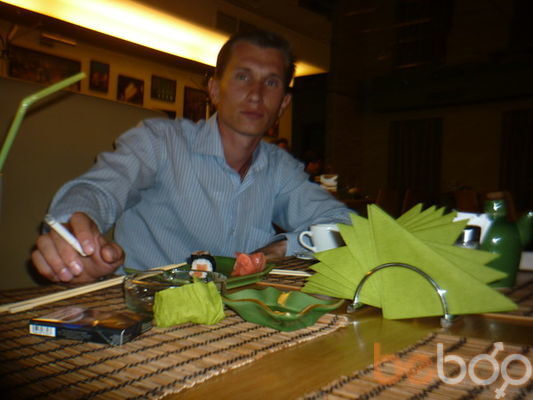  3588403  Denis, 39 ,    