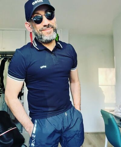  -,   Tom, 56 ,   ,   