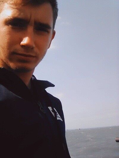  --,   , 25 ,   