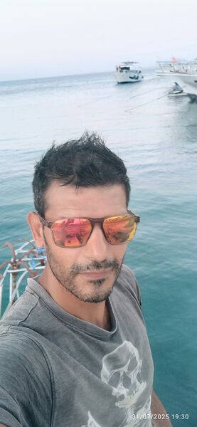  ,   Sayed, 42 ,   ,   , c , 