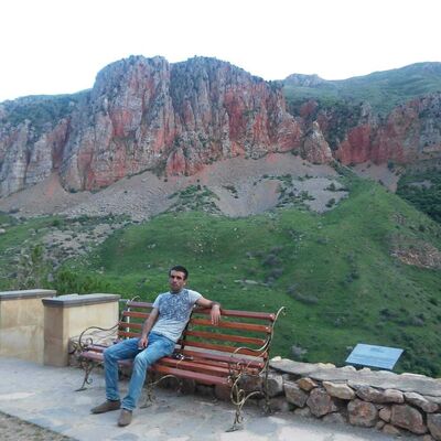  ,   Hayk, 36 ,   ,   