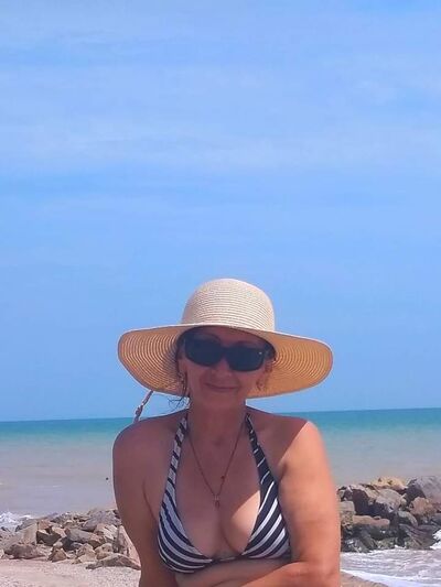  ,   Nina, 58 ,   c 