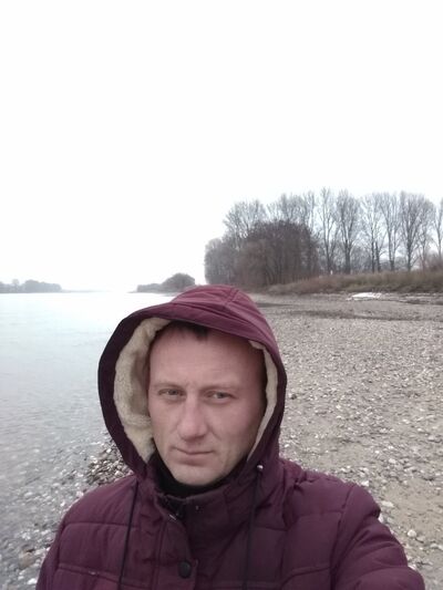  ,   Viktor, 35 ,   ,   , c 