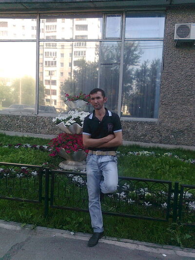  ,   Farxod, 41 ,  