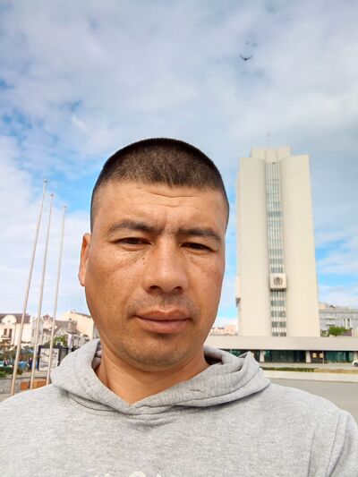  ,   JAVLONBEK, 36 ,   ,   