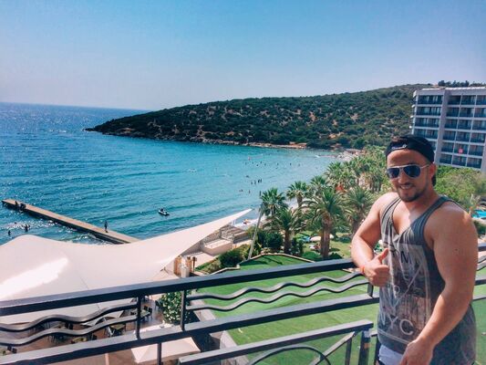  ,   Berkay, 34 ,   ,   