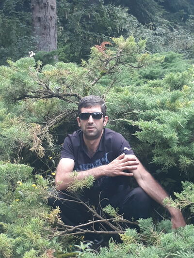  ,   Karlos, 40 ,   ,   , c 