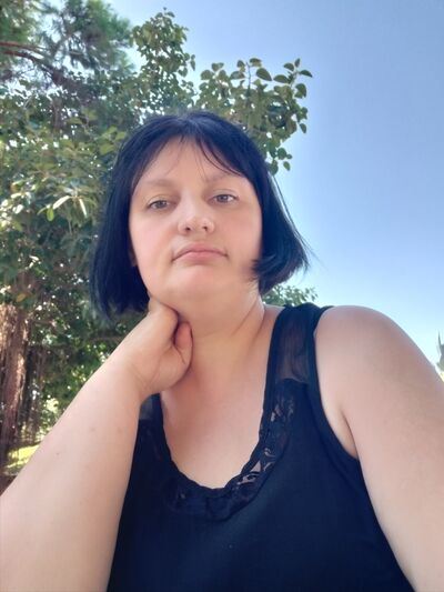  ,   Inga, 37 ,   ,   