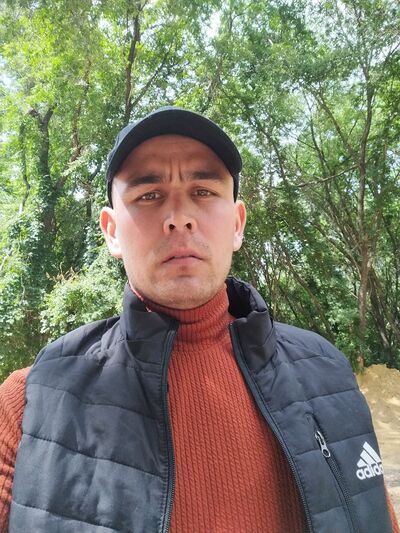  ,   Alyosh, 29 ,   ,   
