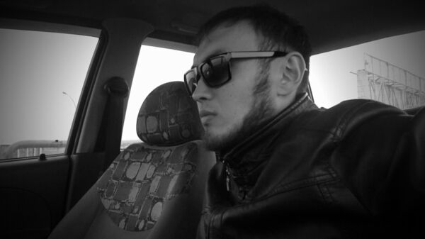  ,   Azam, 38 ,   ,   , c 