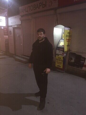  46540593  Tomas, 31 ,    