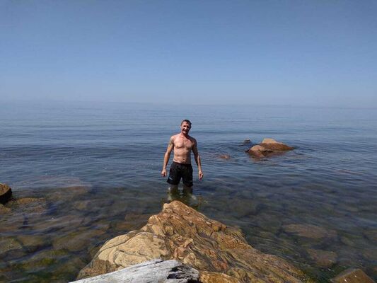  ,   Vladimir, 47 ,   ,   