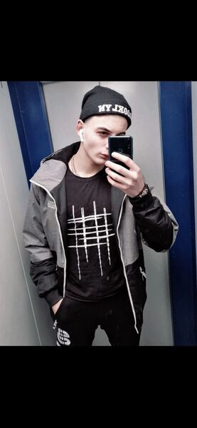  ,   Amir, 22 ,   ,   