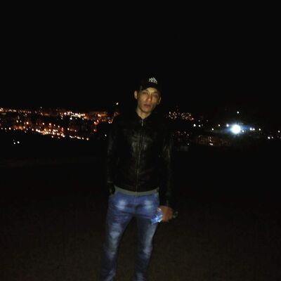  ,   Xasan, 31 ,   