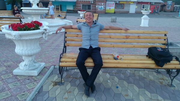  ,   Viktor, 39 ,   ,   , c 