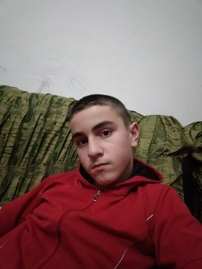  ,   Sargis, 23 ,   