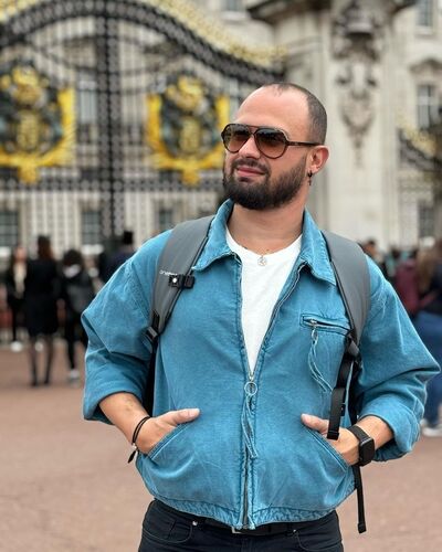  ,   Vlad, 37 ,   ,   
