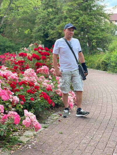  Alsbach-Hahnlein,   Alexander, 45 ,   ,   