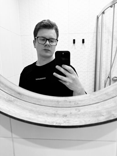  ,   Vitaly, 31 ,   ,   