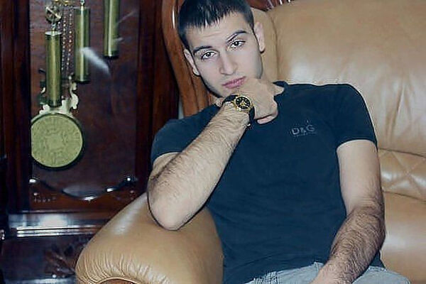  ,   Vito, 33 ,   ,   , c 