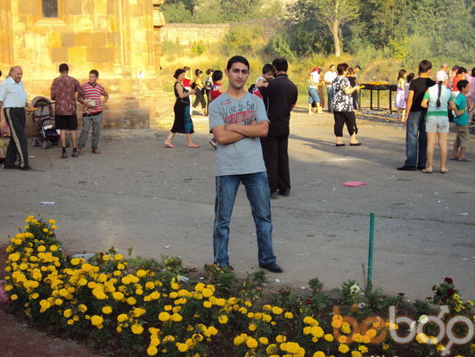  ,   Artur, 34 ,   