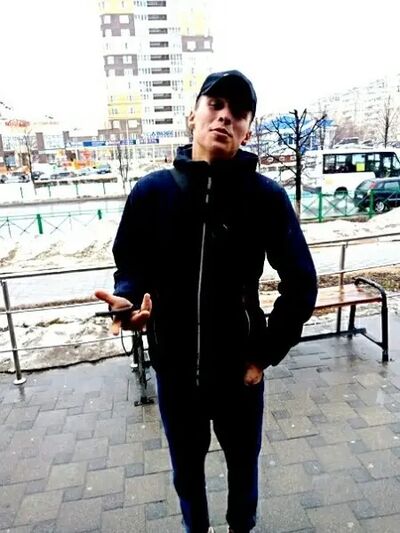  ,   Sasha, 23 ,   ,   