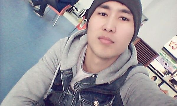  ,   Maksim, 32 ,   ,   , c 