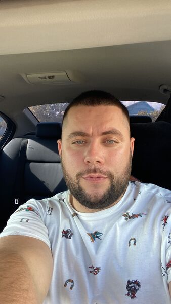  ,   Djoni, 33 ,   ,   