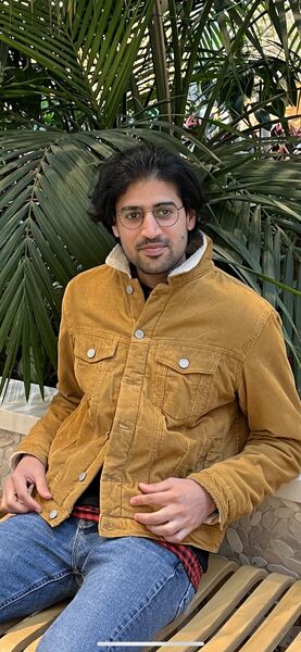  Ortakoy,   Umair, 27 ,     , c , 