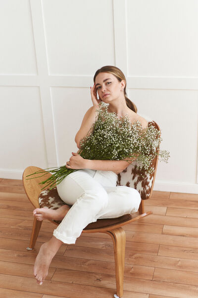 ,   Marina, 27 ,   ,   