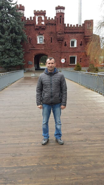  ,   Vlad, 49 ,   