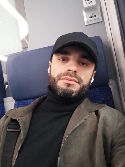 ,   Mirab, 31 ,   ,   