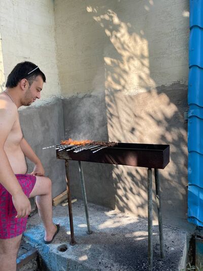  ,   Doniyor, 33 ,   ,   