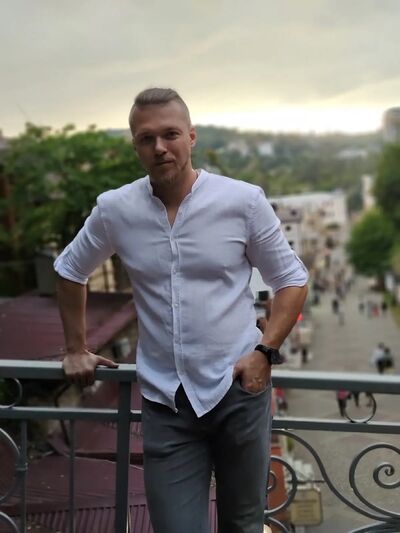  ,   Nikita, 41 ,   ,   , c 