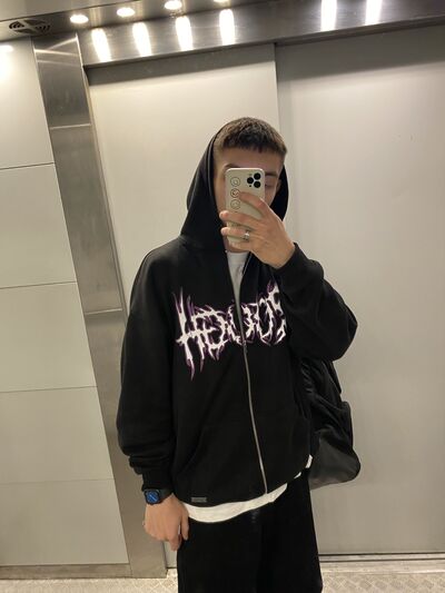  --,   , 22 ,   