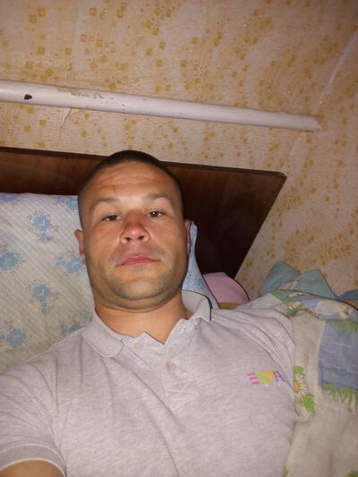  ,   Lyoxa, 33 ,   