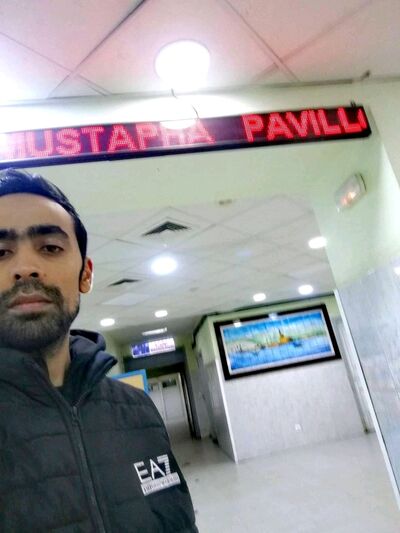  ,   Lostdrift, 44 ,   