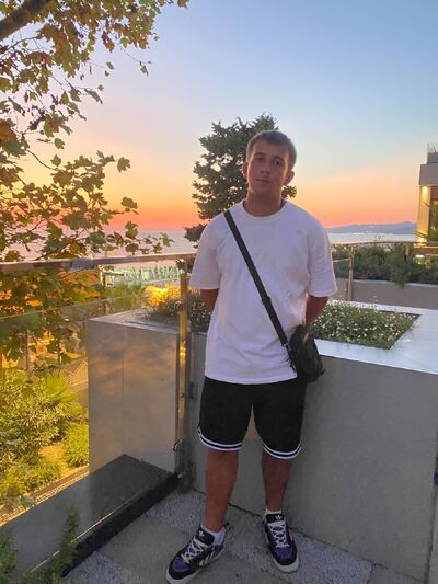 -,   Nikita, 22 ,   ,   